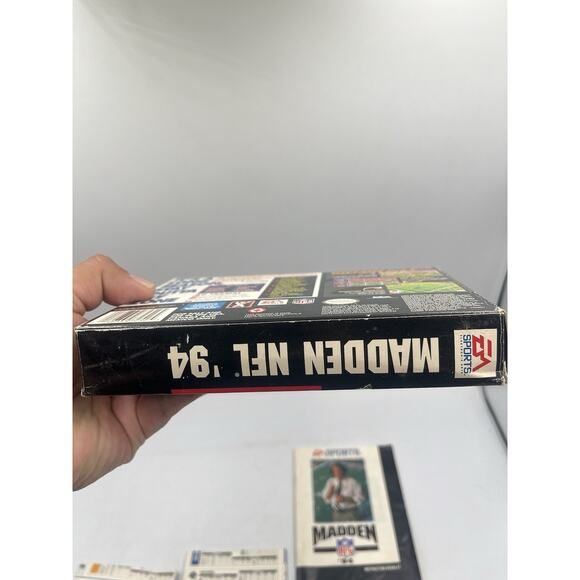 Madden '94 Super Nintendo SNES CIB + Inserts - Picture 16 of 16